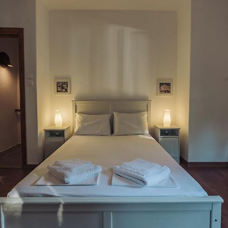 Squirrel Beach Front Villa, Metamorfosi ภายนอก รูปภาพ