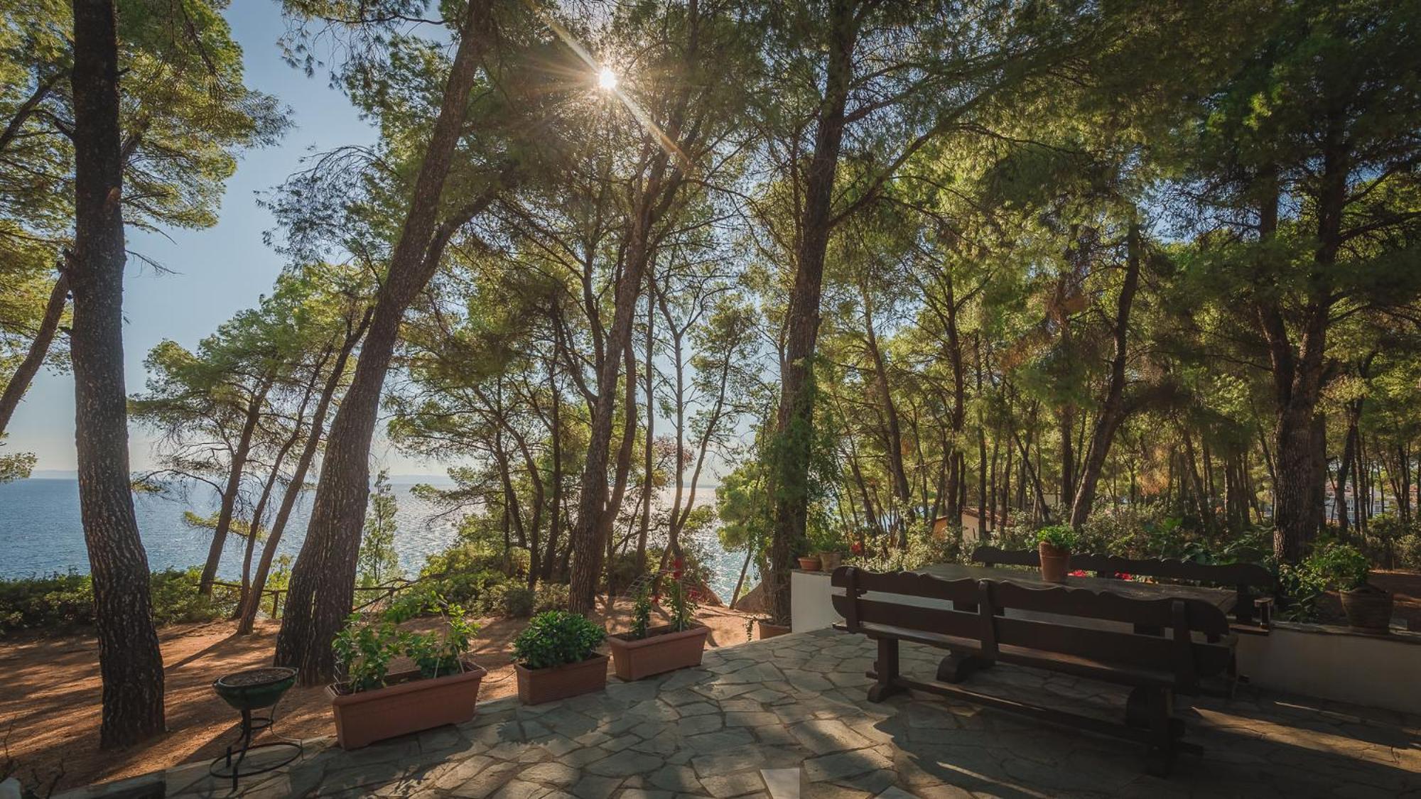 Squirrel Beach Front Villa, Metamorfosi ภายนอก รูปภาพ