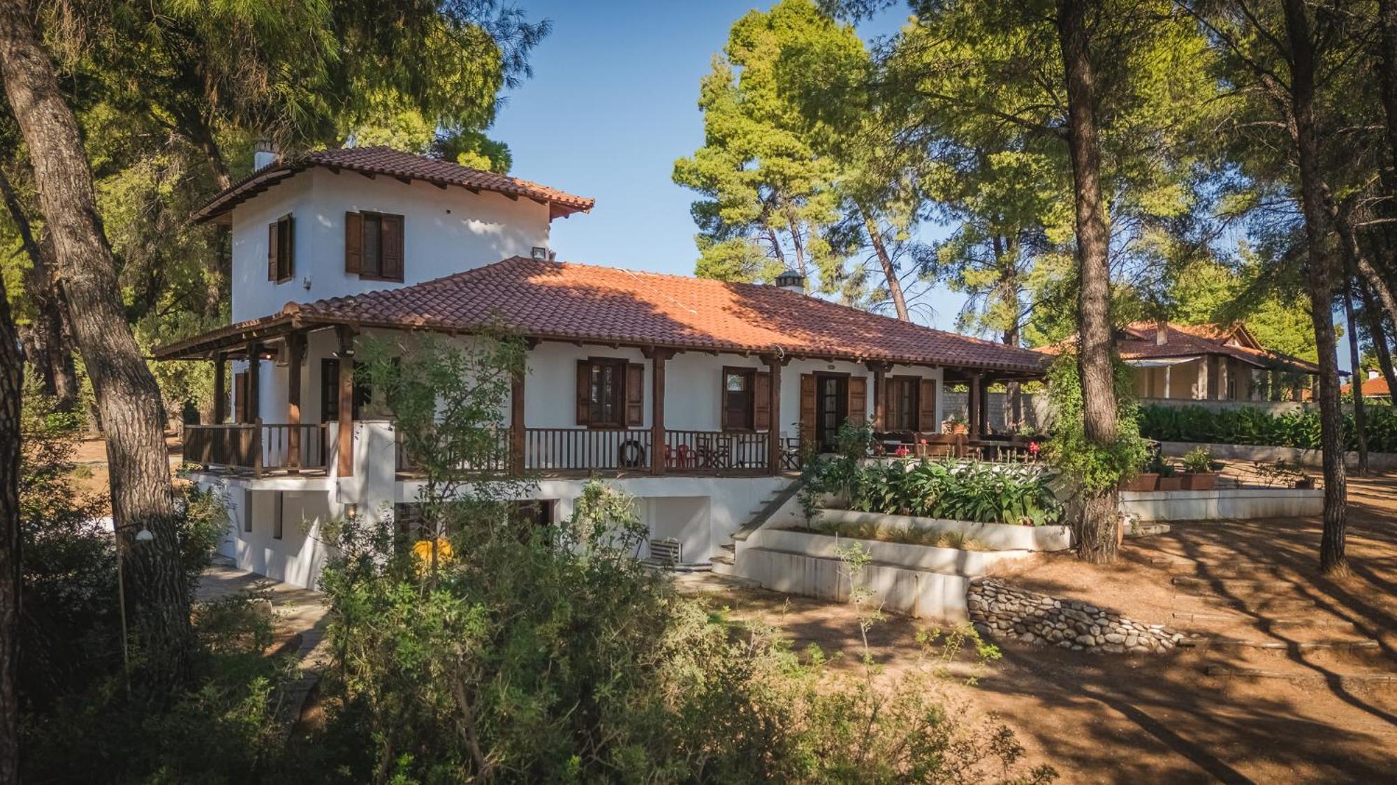 Squirrel Beach Front Villa, Metamorfosi ภายนอก รูปภาพ