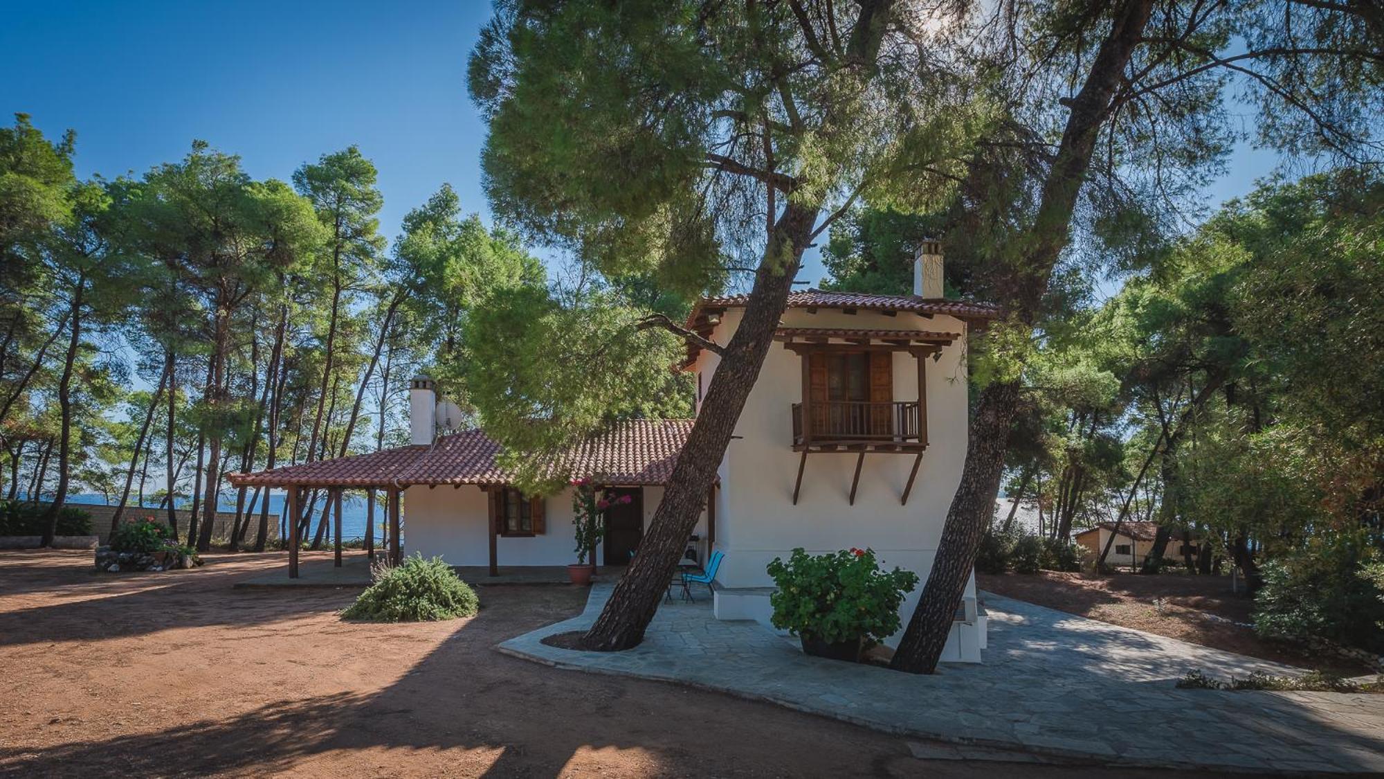 Squirrel Beach Front Villa, Metamorfosi ภายนอก รูปภาพ