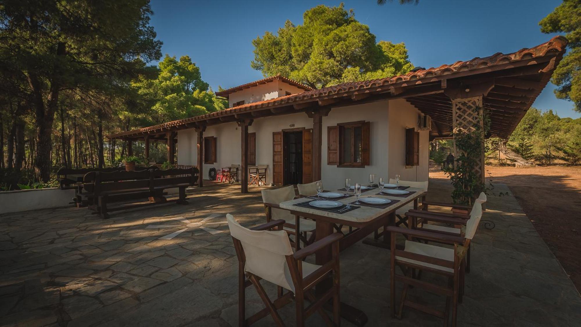 Squirrel Beach Front Villa, Metamorfosi ภายนอก รูปภาพ