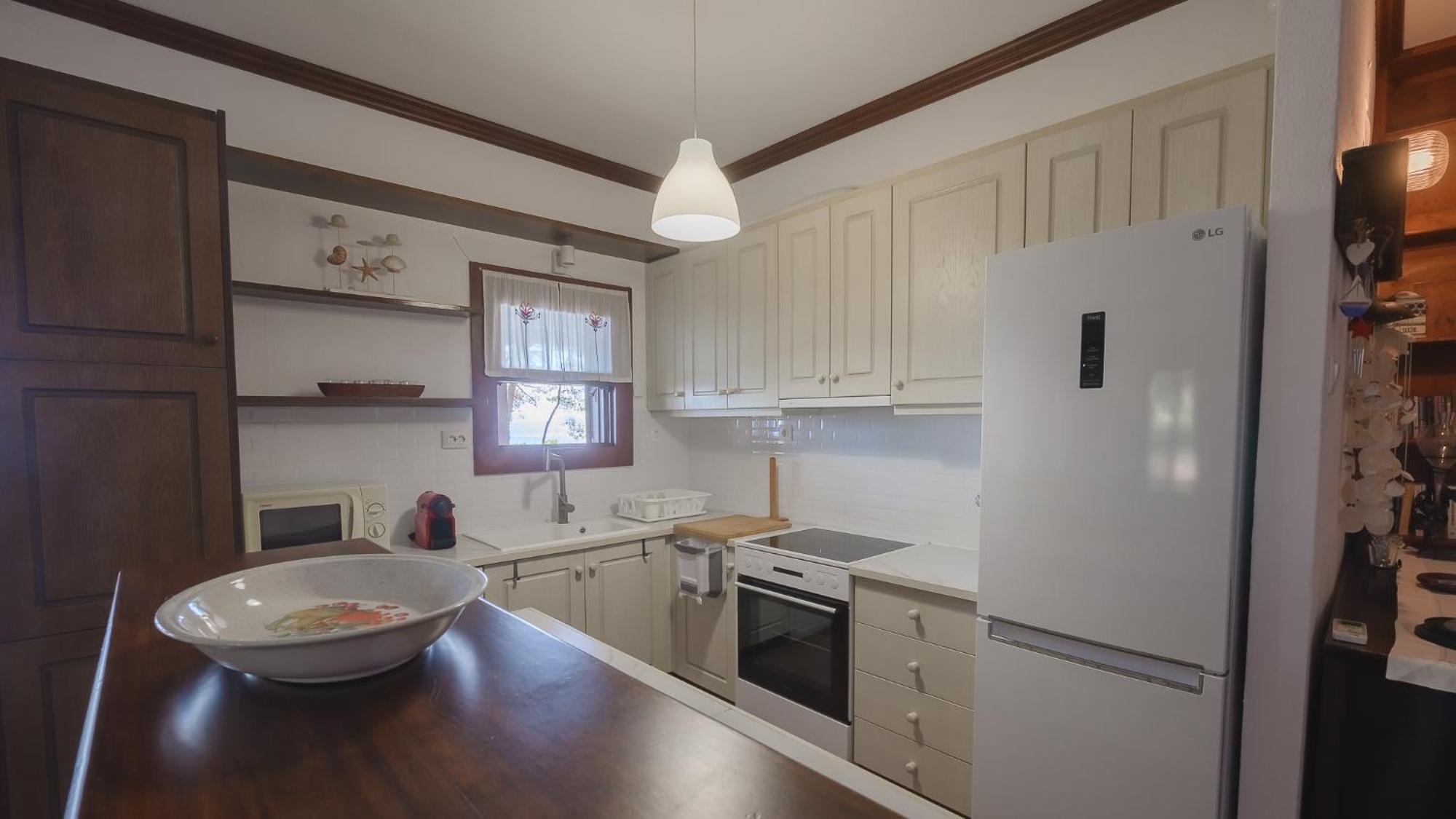 Squirrel Beach Front Villa, Metamorfosi ภายนอก รูปภาพ