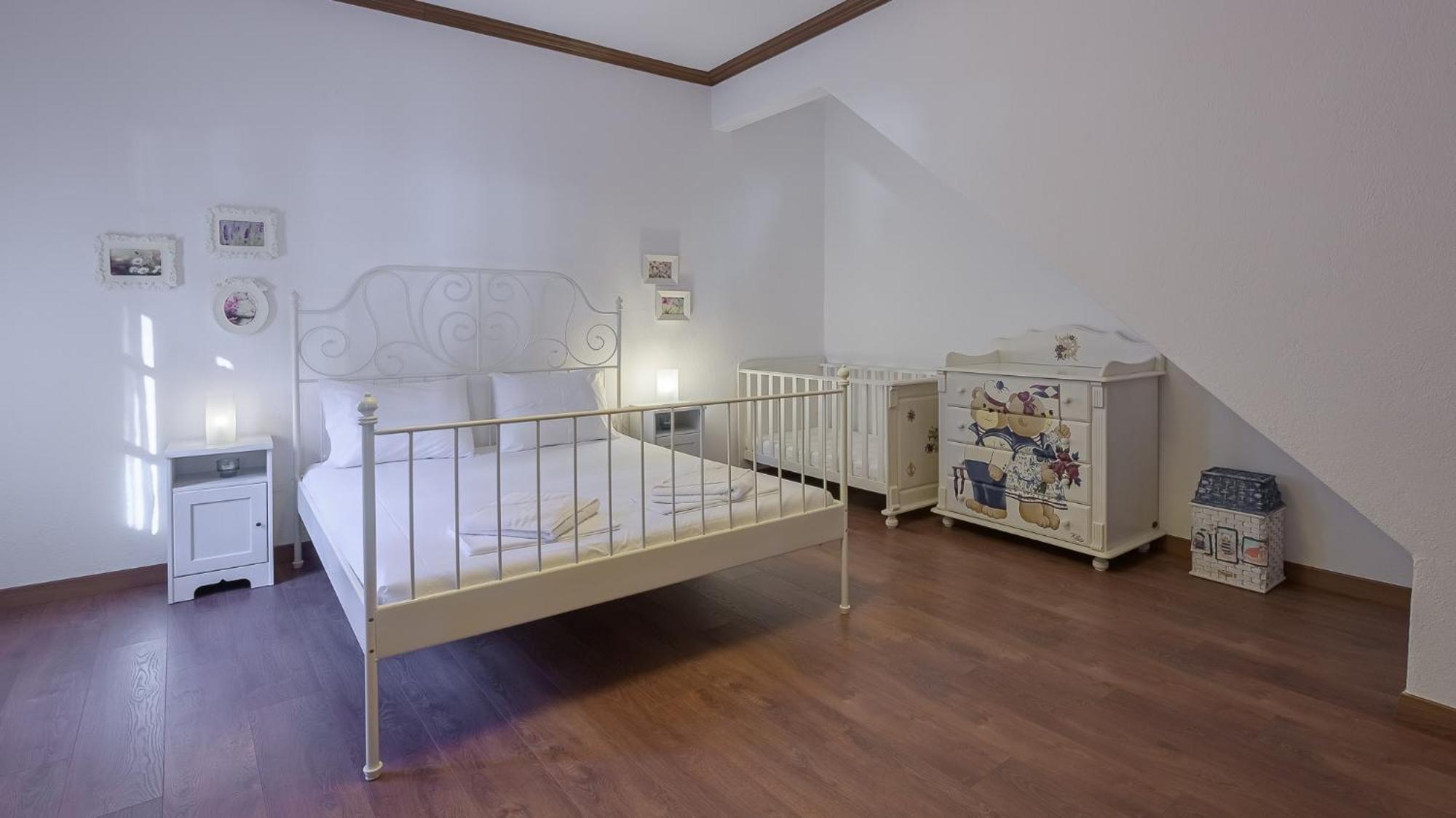Squirrel Beach Front Villa, Metamorfosi ภายนอก รูปภาพ
